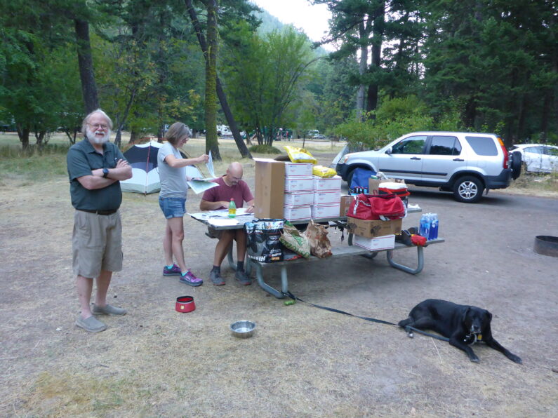 Final prep for the start of the blue mountain trail